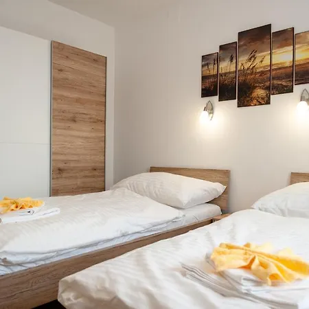Vivien Szallo Bed & Breakfast *
