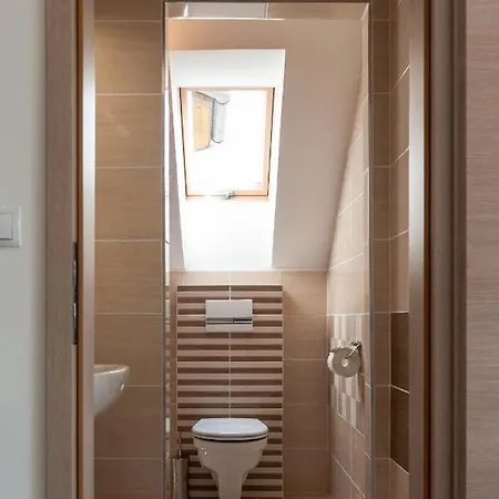 Bed and Breakfast Vivien Szallo 3*
